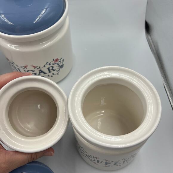 Vintage Jay Imports Corelle Prinston Kitchen Canister White Blue Floral SET 4 - Picture 14 of 14